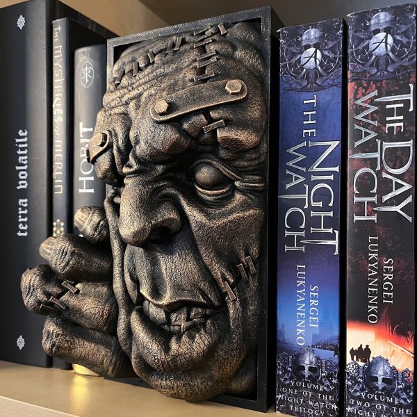 Držalo za knjige Frankenstein ročno barvano, bron Držalo za knjige Frankenstein ročno barvano, bron