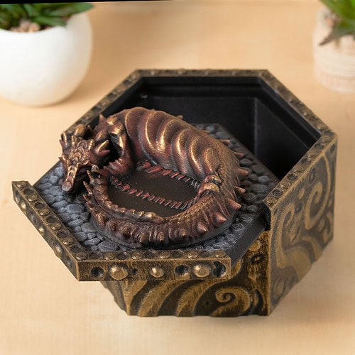 Škatlica za shranjevanje nakita s spečim zmajem